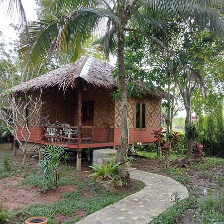 Ban Ban Bangalow Koh Jum Esterno foto