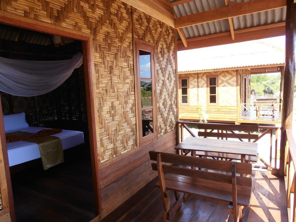 Ban Ban Bangalow Koh Jum Esterno foto