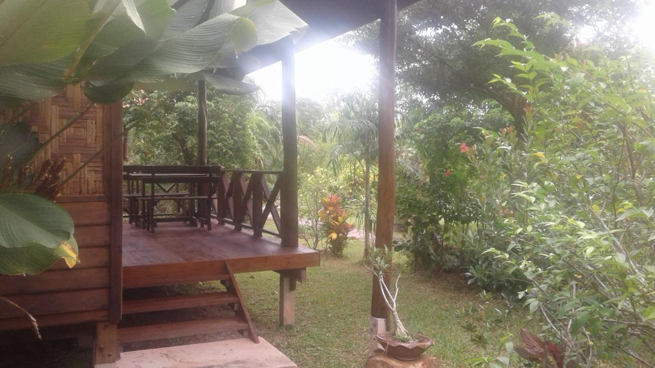 Ban Ban Bangalow Koh Jum Esterno foto