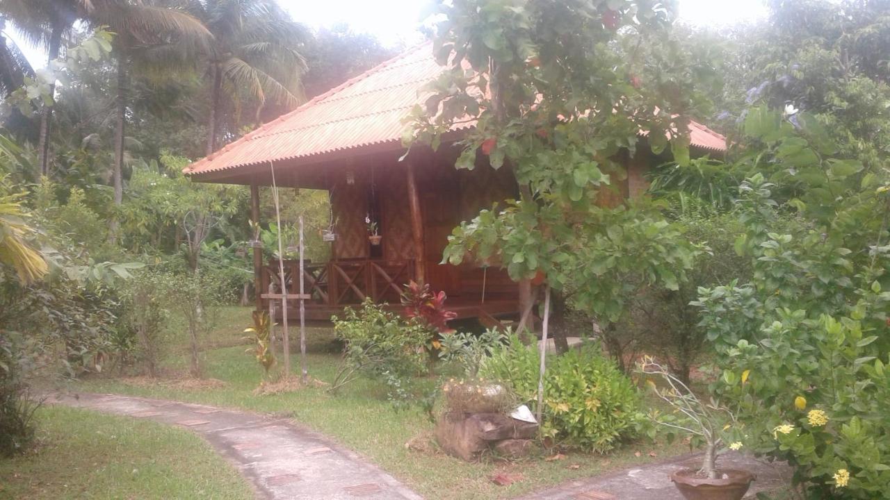 Ban Ban Bangalow Koh Jum Esterno foto
